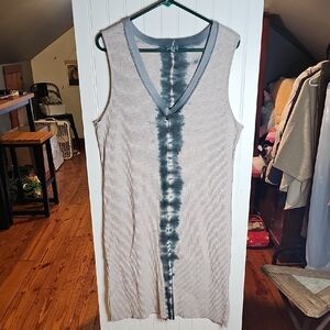 POL Gray Ribbed Knit Top with Subtle Washed Detail